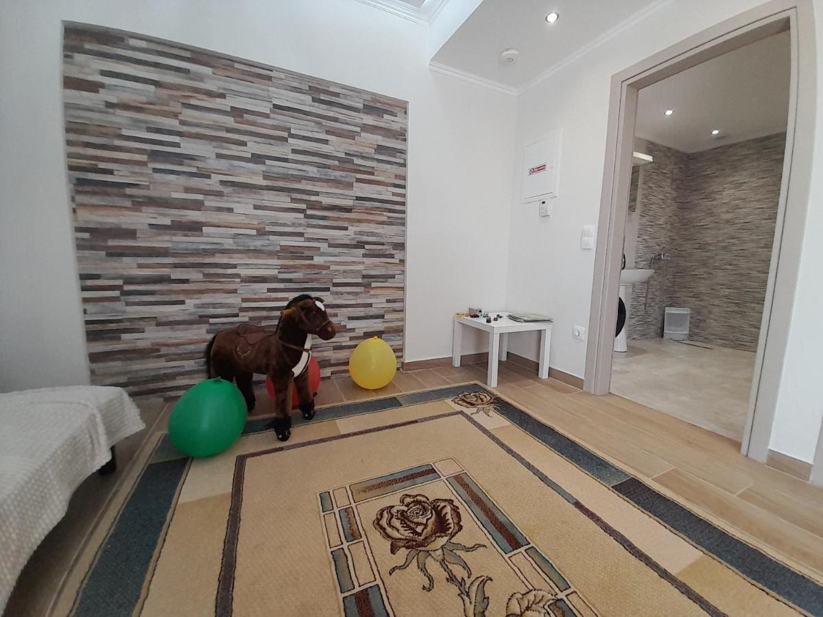Stbs Luxury, Nea Fokea Apartment Exterior photo